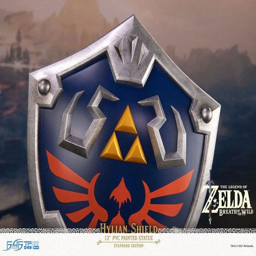 The Legend of Zelda Breath of the Wild statuette PVC Hylian Shield Standard Edition 29 cm