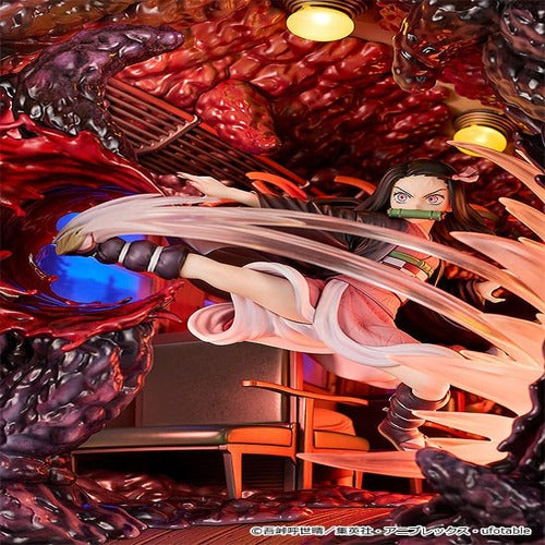 Demon Slayer: Kimetsu no Yaiba statuette PVC Nezuko Kamado: Mugen Train 36 cm