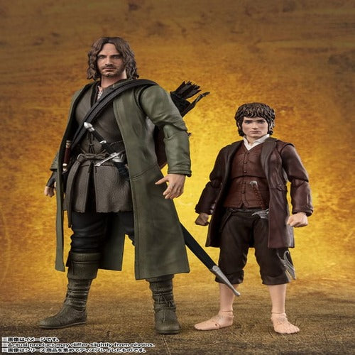 Le Seigneur des Anneaux figurines S.H. Figuarts Frodo Baggins & Gollum