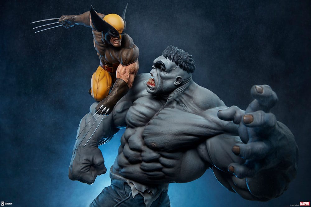 Marvel statuette Grey Hulk vs Wolverine 58 cm