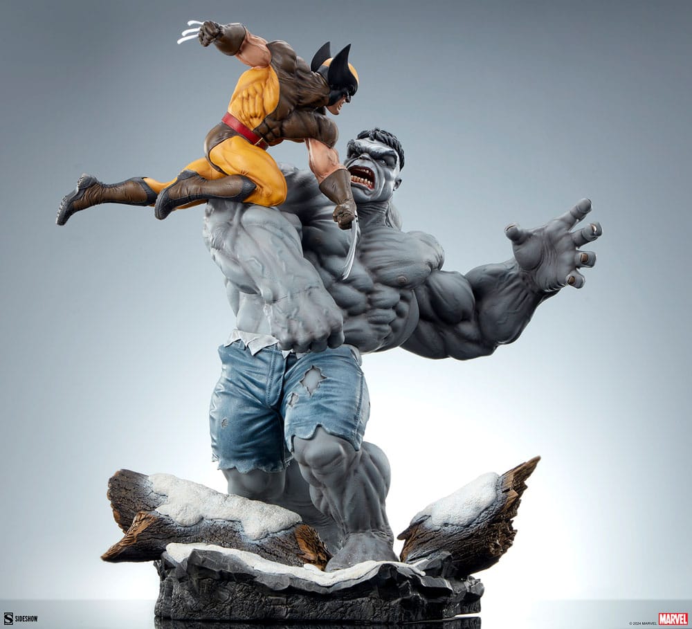 Marvel statuette Grey Hulk vs Wolverine 58 cm