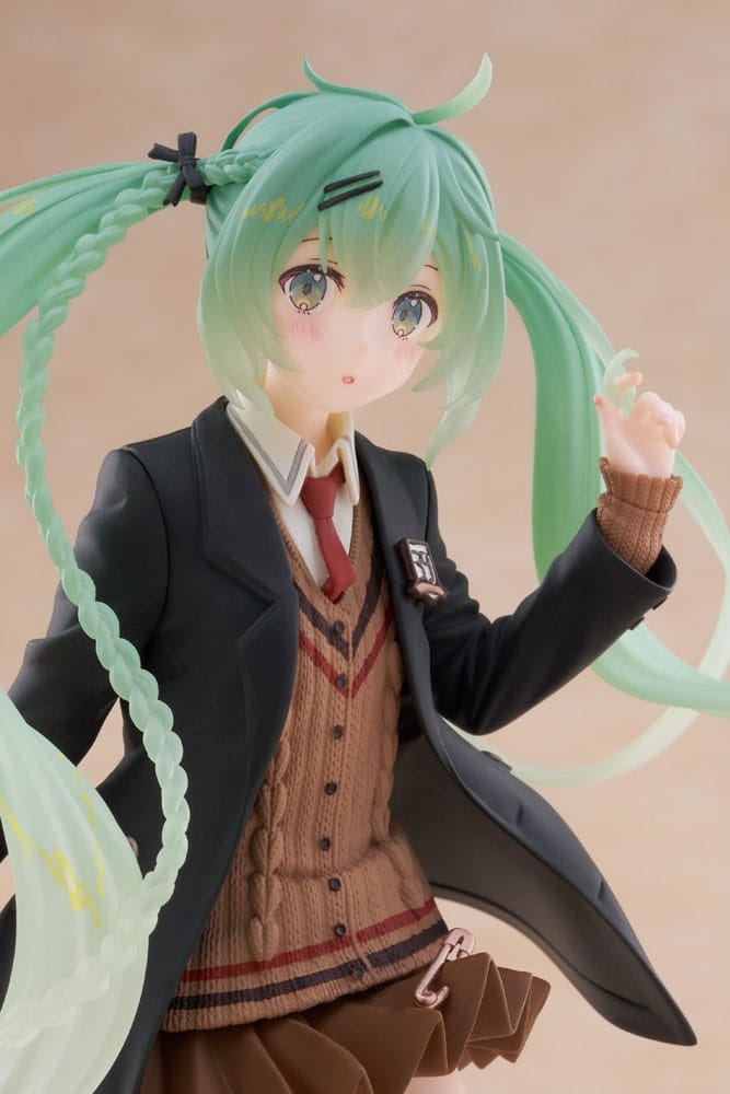 Hatsune Miku statuette PVC Hatsune Miku Fashion Preppy Ver. 18 cm