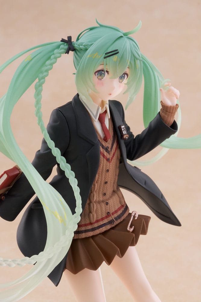 Hatsune Miku statuette PVC Hatsune Miku Fashion Preppy Ver. 18 cm