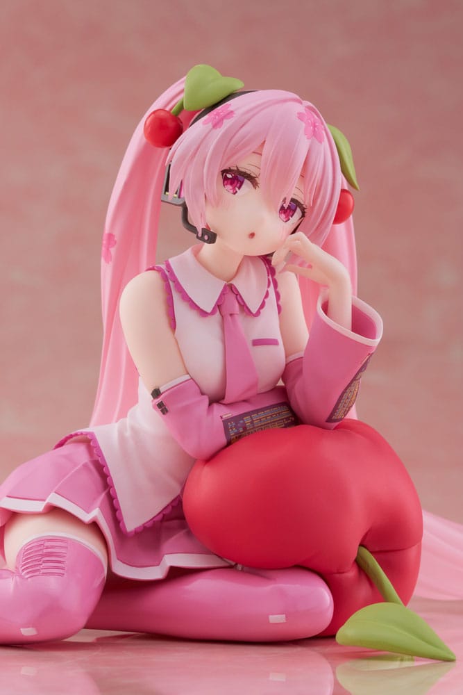Hatsune Miku statuette PVC Desktop Cute Figure Sakura Miku Cherry Cushion Ver. 13 cm