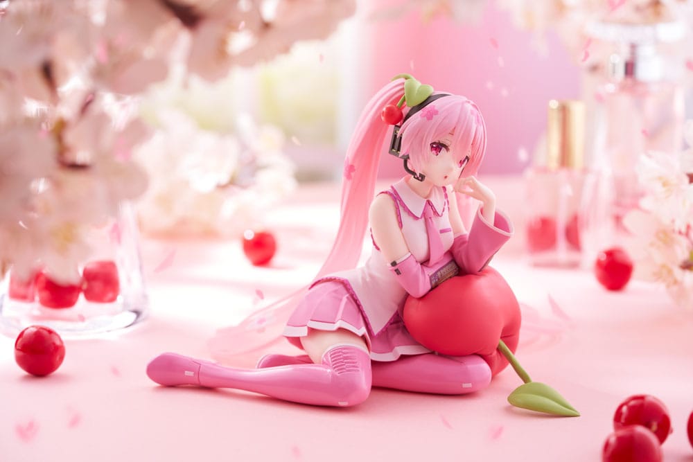 Hatsune Miku statuette PVC Desktop Cute Figure Sakura Miku Cherry Cushion Ver. 13 cm