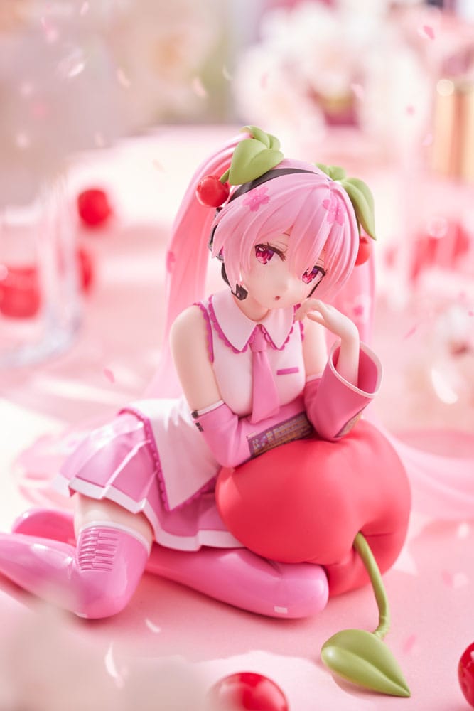 Hatsune Miku statuette PVC Desktop Cute Figure Sakura Miku Cherry Cushion Ver. 13 cm