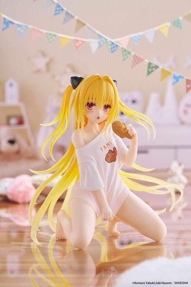 To Love-Ru Darkness statuette PVC Desktop Cute Figure Golden Darkness Roomwear Ver. 13 cm