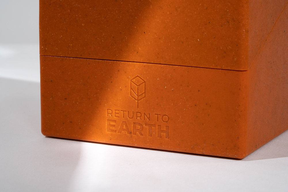 Ultimate Guard Return To Earth Boulder Deck Case 100+ taille standard Orange