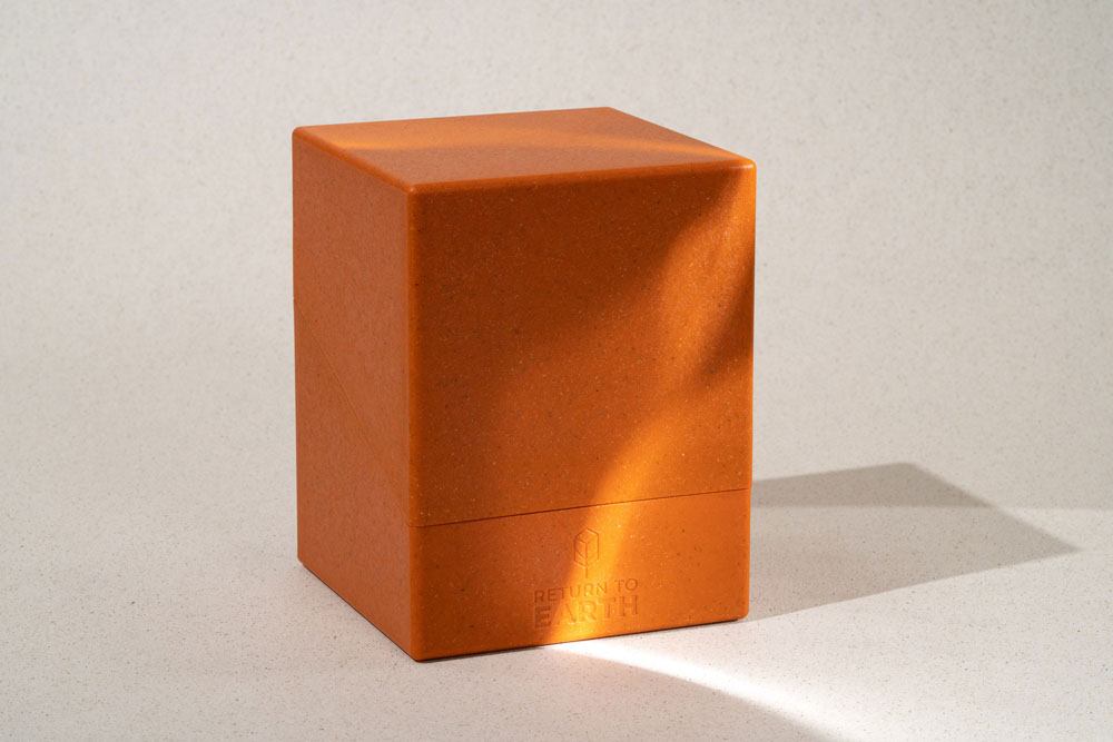 Ultimate Guard Return To Earth Boulder Deck Case 100+ taille standard Orange