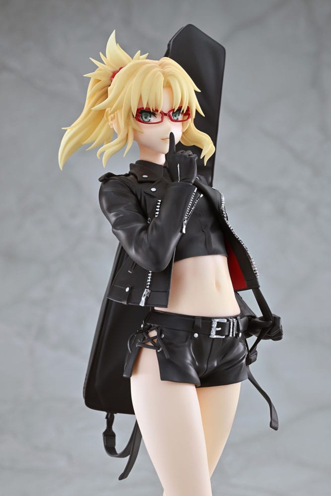 Fate/Apocrypha statuette PVC 1/7 Red Saber (Mordred) Original Glasses Model Ver. 22 cm