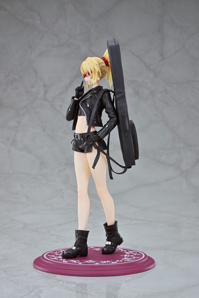 Fate/Apocrypha statuette PVC 1/7 Red Saber (Mordred) Original Glasses Model Ver. 22 cm