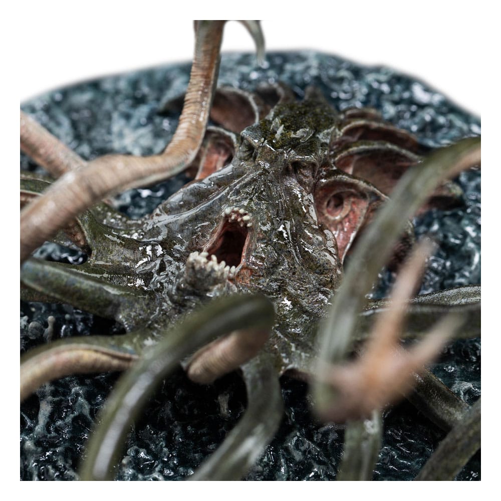 Le Seigneur des Anneaux statuette Watcher in the Water 9 cm