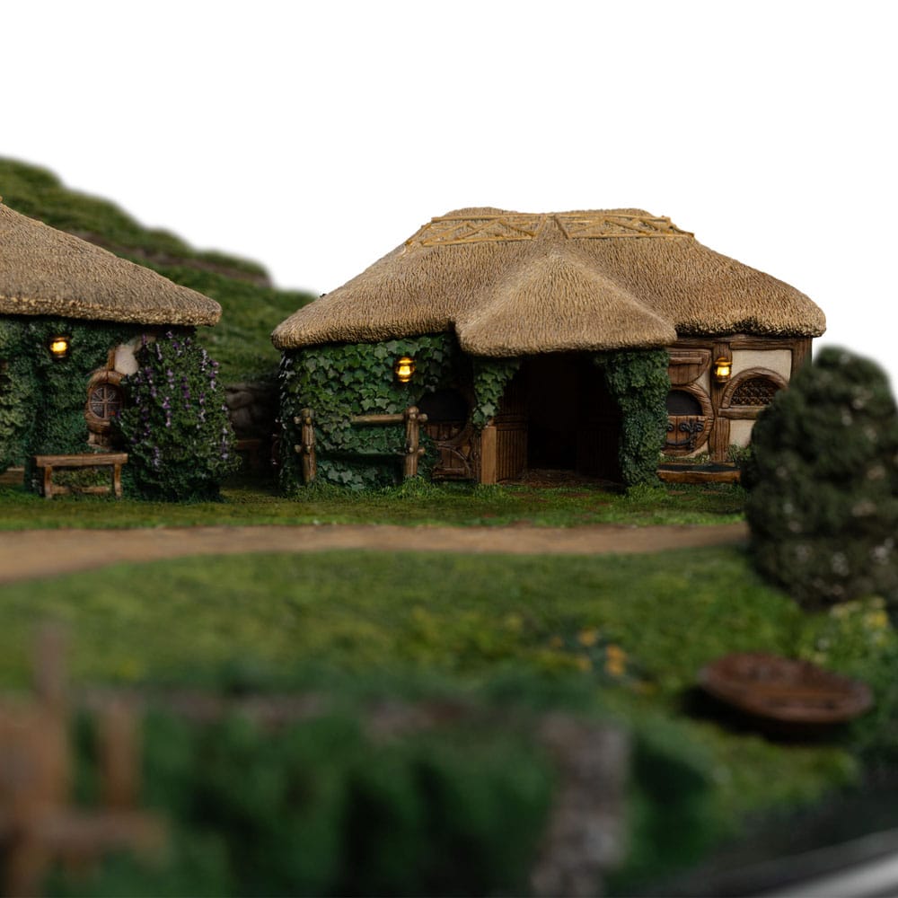 Le Seigneur des Anneaux statuette The Green Dragon Inn