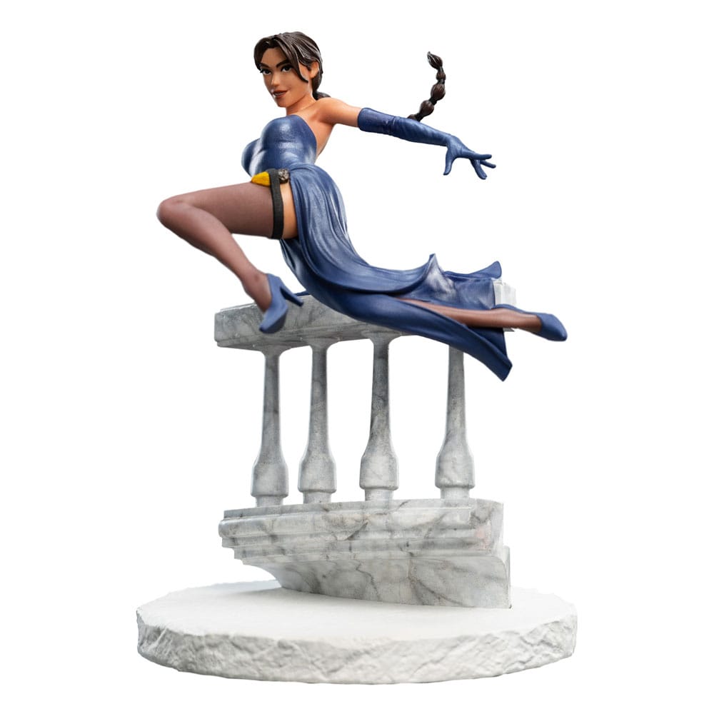 Tomb Raider statuette Lara Croft: A Deal at the Opera 17 cm