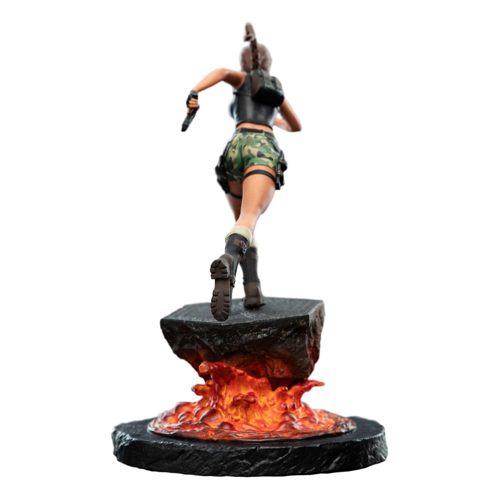 Tomb Raider statuette Lara Croft: The Sanctuary of Flame 18 cm