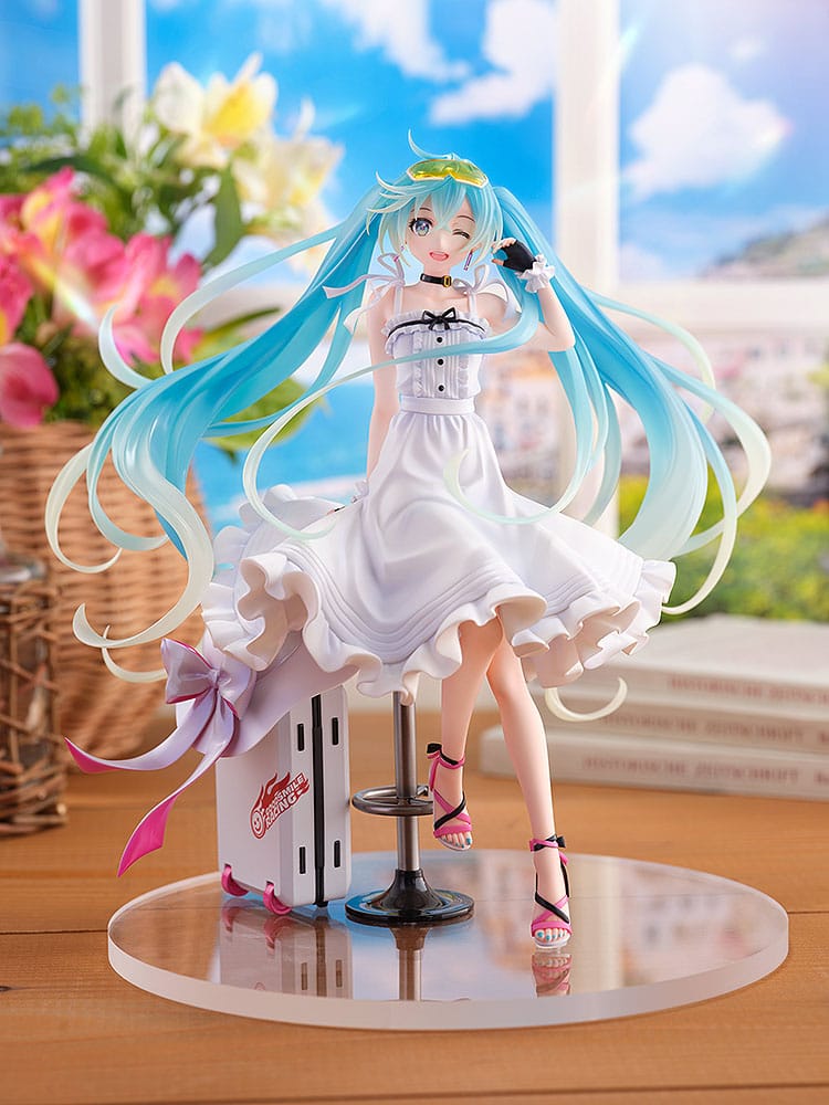 Hatsune Miku GT Project Original PVC 1/7 Vacation Style Ver. 24 cm